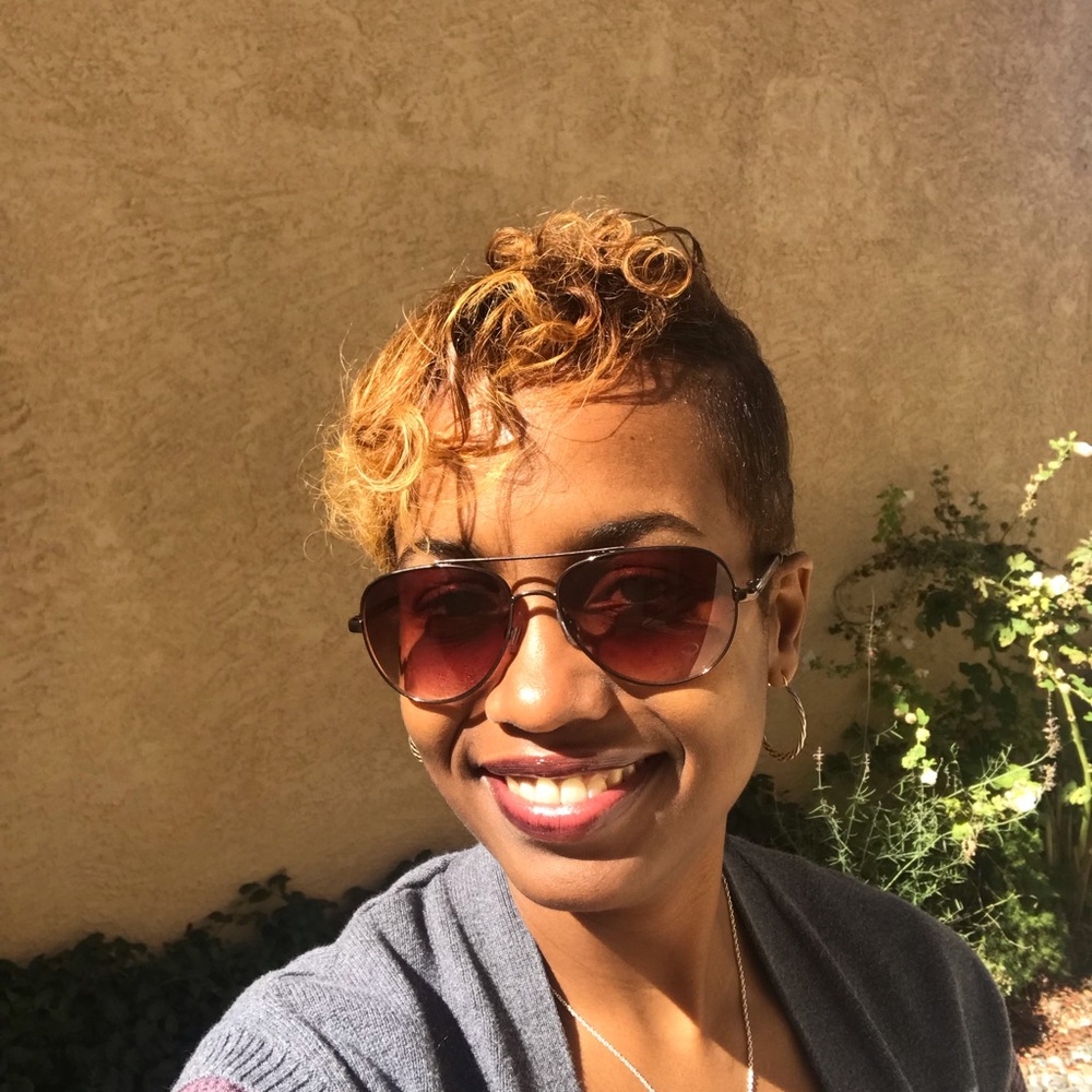 Meet your Posher, Toni